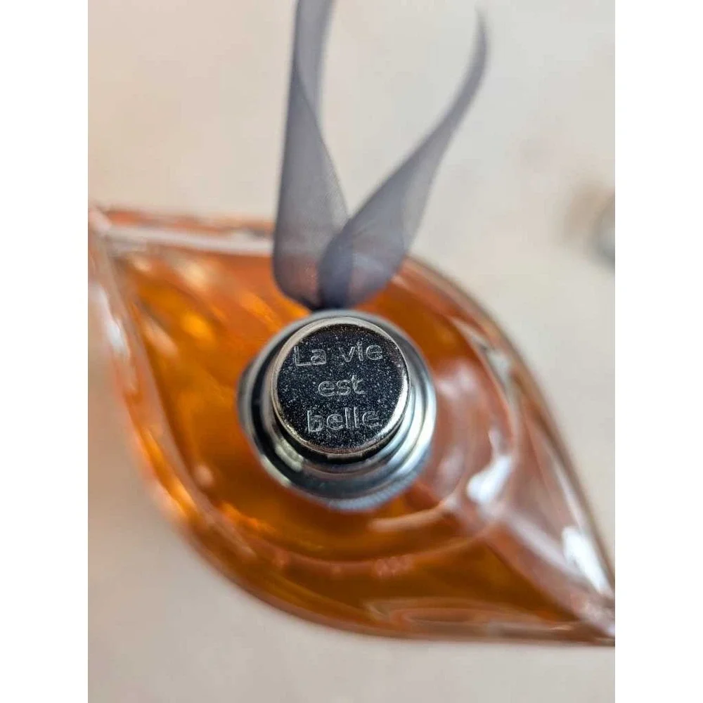 Lancome La Vie Est Belle L'Eau de Parfum 100ml 3.4oz - 2019 Batch - AUTHENTIC - Picture 8 of 8